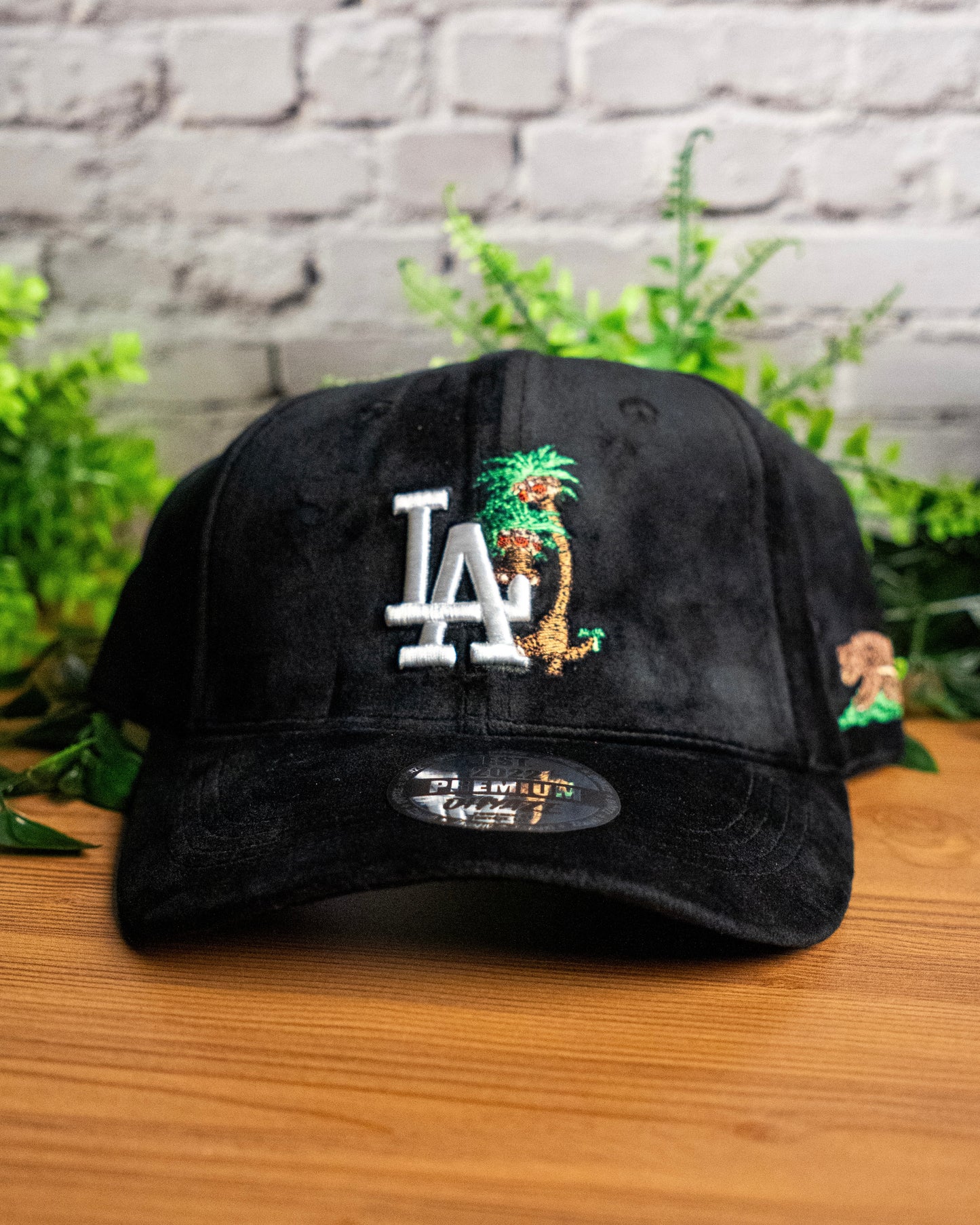 Tropical Palm Tree Premium Hat (BLACK)